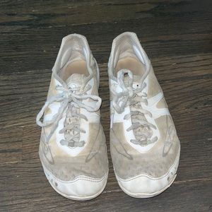 cheer shoes